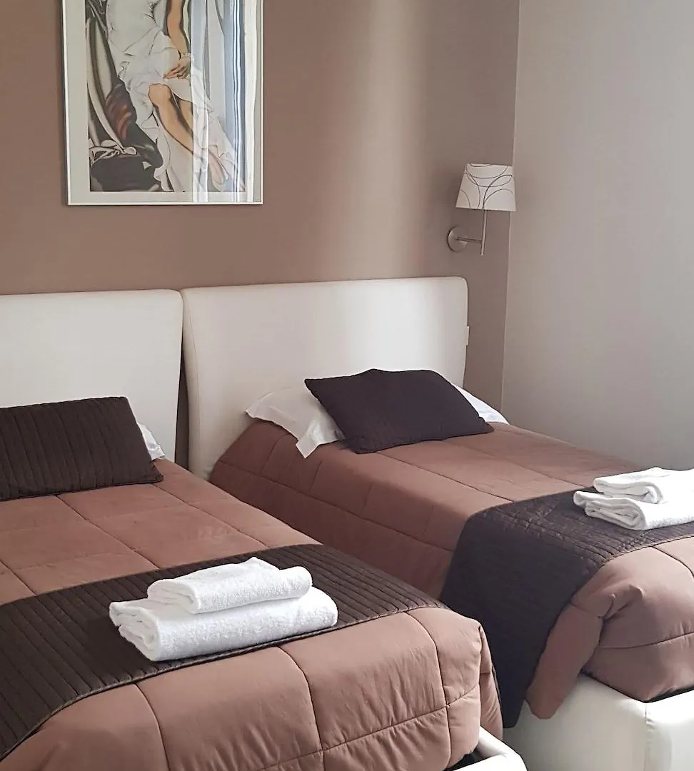 Mia Suites Rome 3*,  Italy