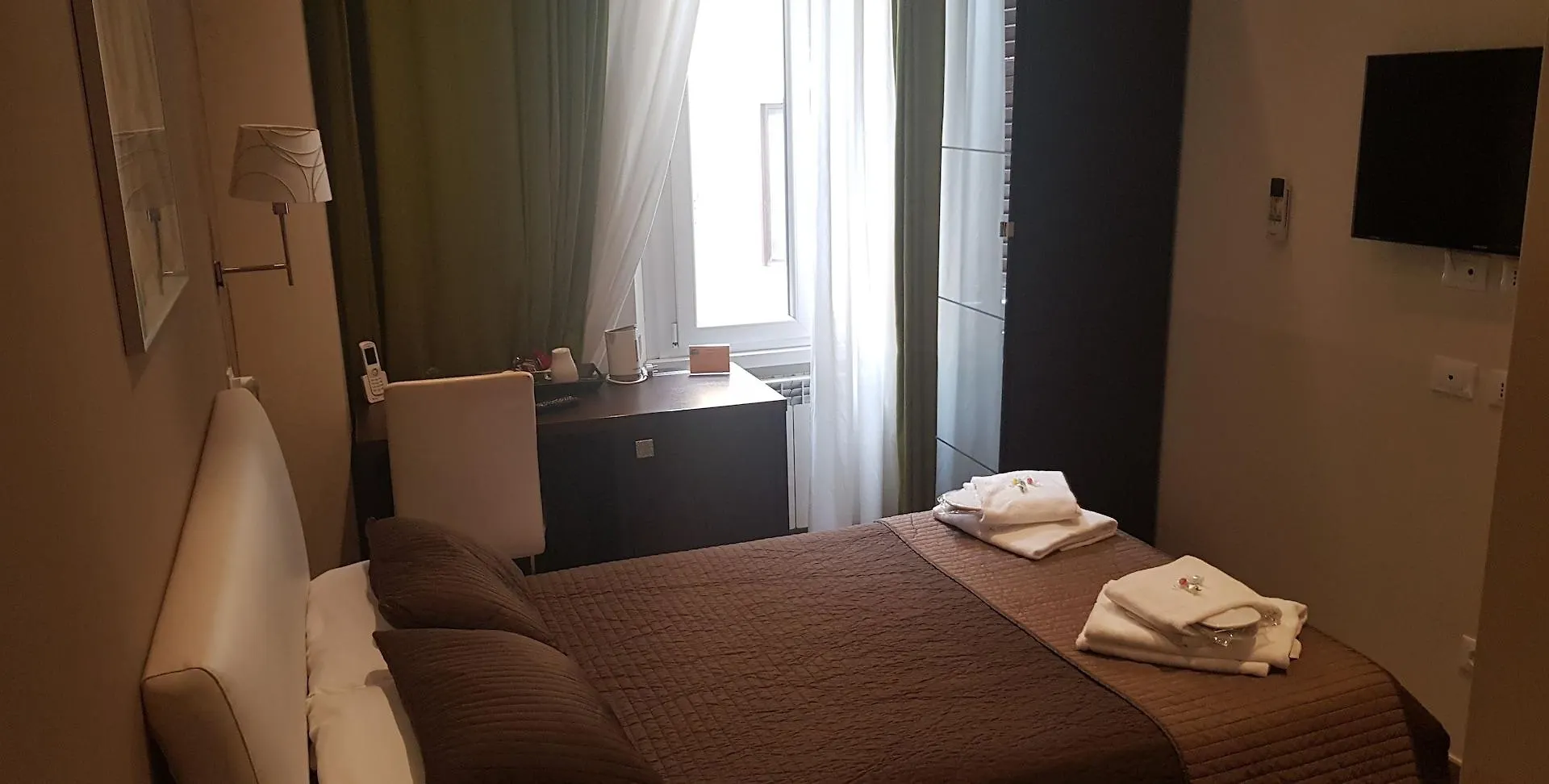 Mia Suites Rome 3*,
