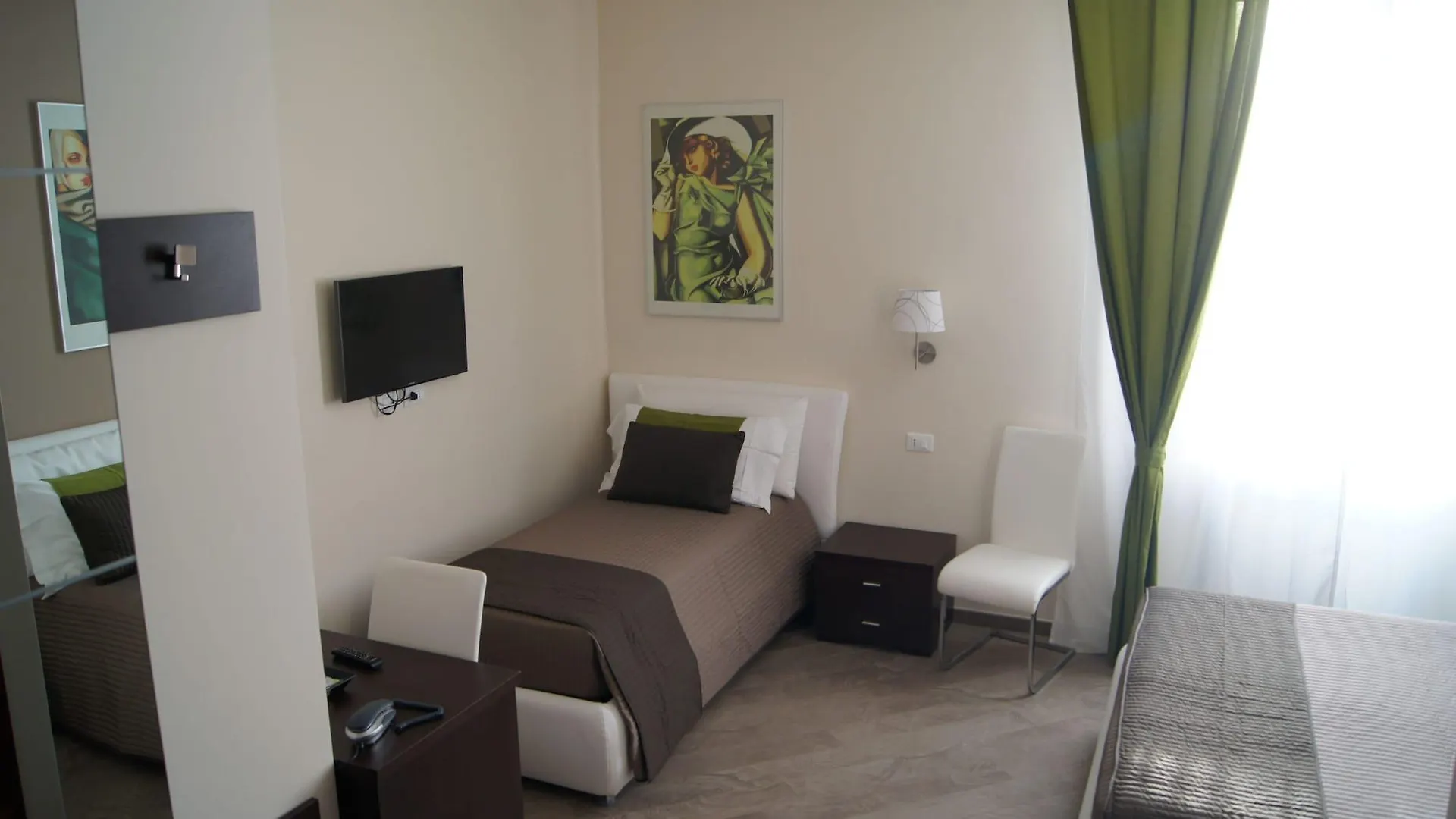 Mia Suites Rome 3*,  Italy