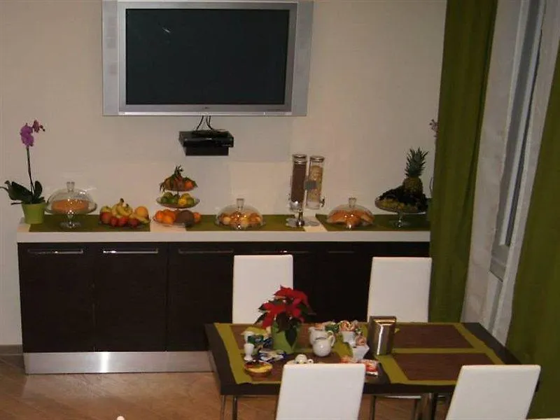 Mia Suites Rome 3*,