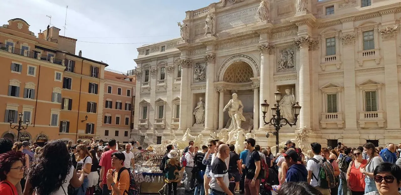 Mia Suites Rome 3*,